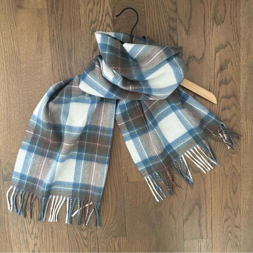 Lochmere Plaid Tartan Cashmere Oblong Fringe Scarf Muted Blue Dress Stewart 55
